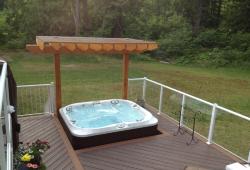 Like this hot tub? Give us a call and make reference to gallery ID - H5